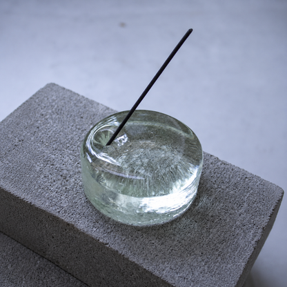 Hamon incense holder light above